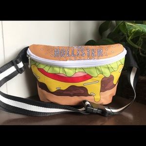 Cheeseburger Fanny Pack🍔